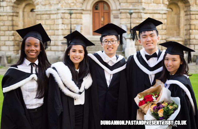 Dari Nyaris Gagal hingga Stanford: Perjalanan Mengejutkan Maudy Ayunda yang Tak Banyak Diketahui